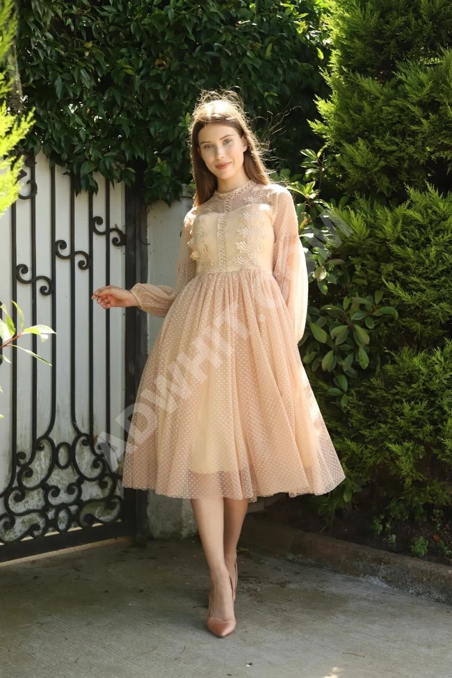 فستان نسائي 