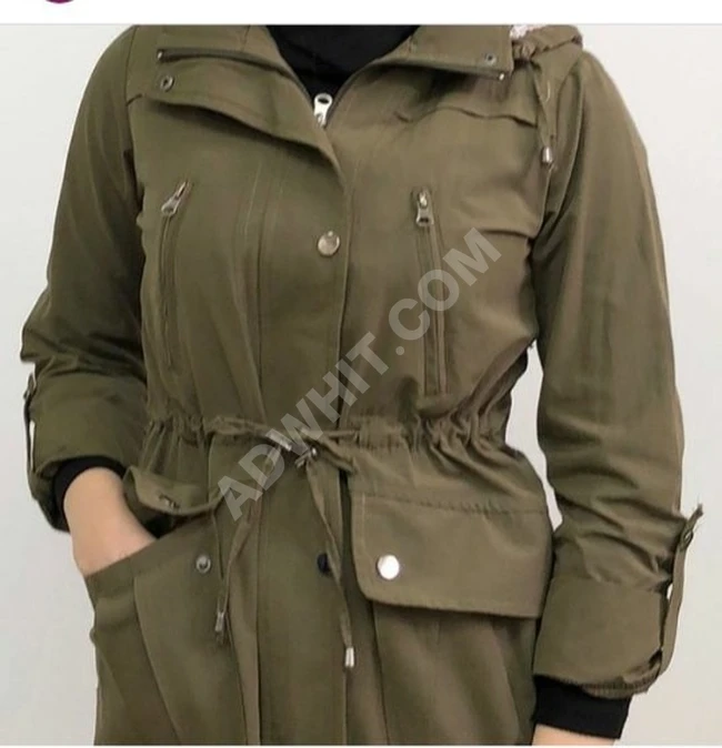 جاكيت نسائي قصير