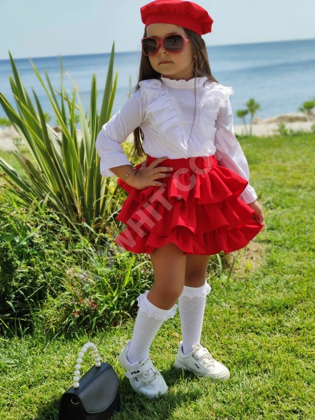 طقم مع قبعة وجراب بناتي