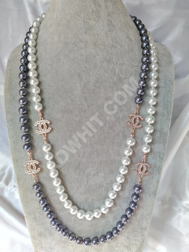 عقد اكسسوار نسائي 