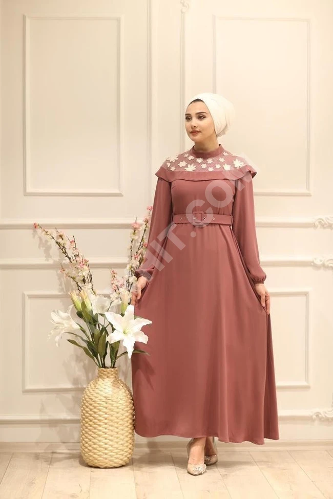 فستان نسائي للمحجبات