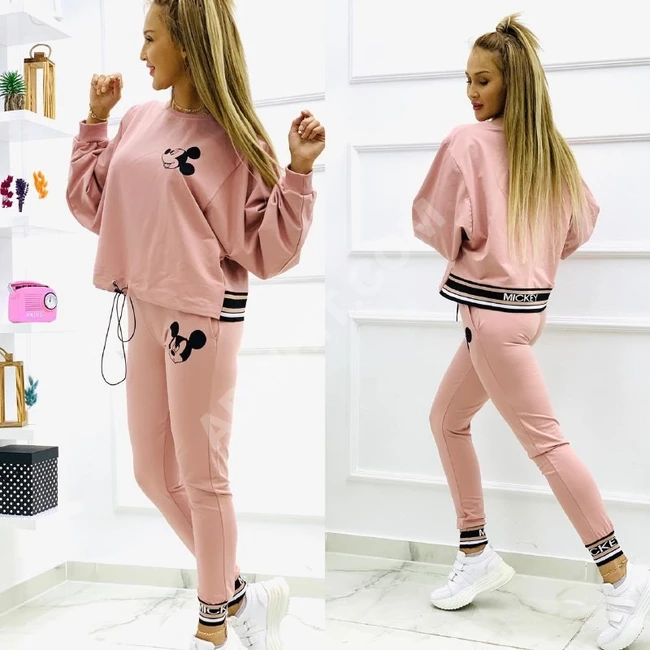 بيجاما نسائية