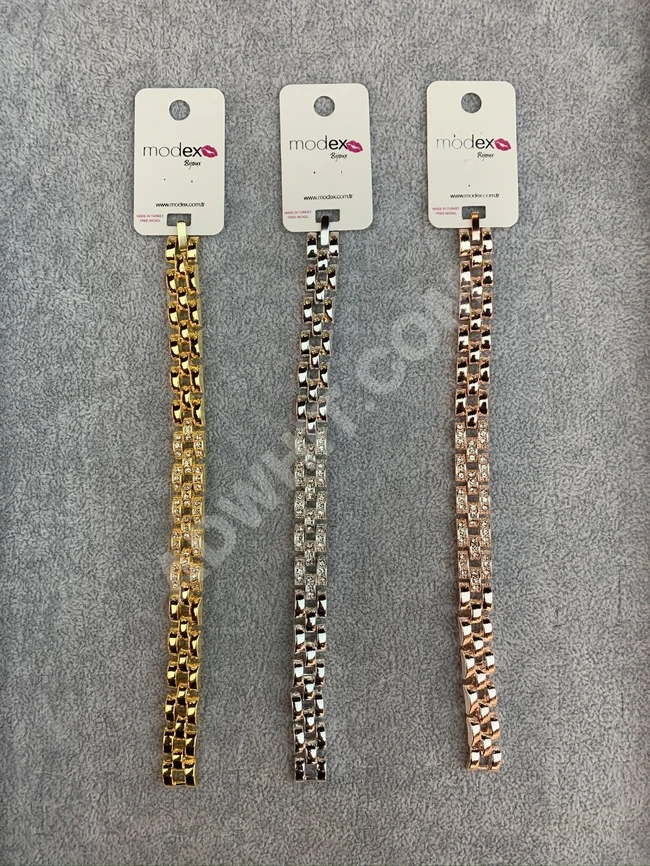 أساور نسائية ناعمة 