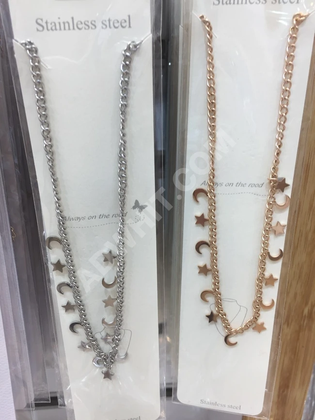 سلاسل نسائية ناعمة 