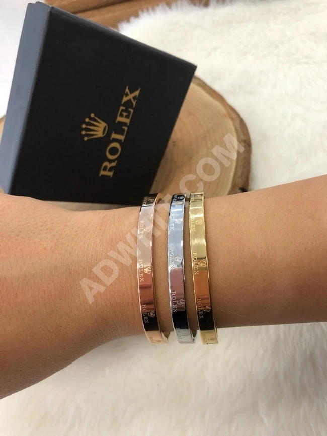 أساور نسائية ماركة