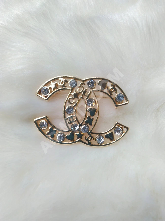 اكسسوار نسائي للملابس 