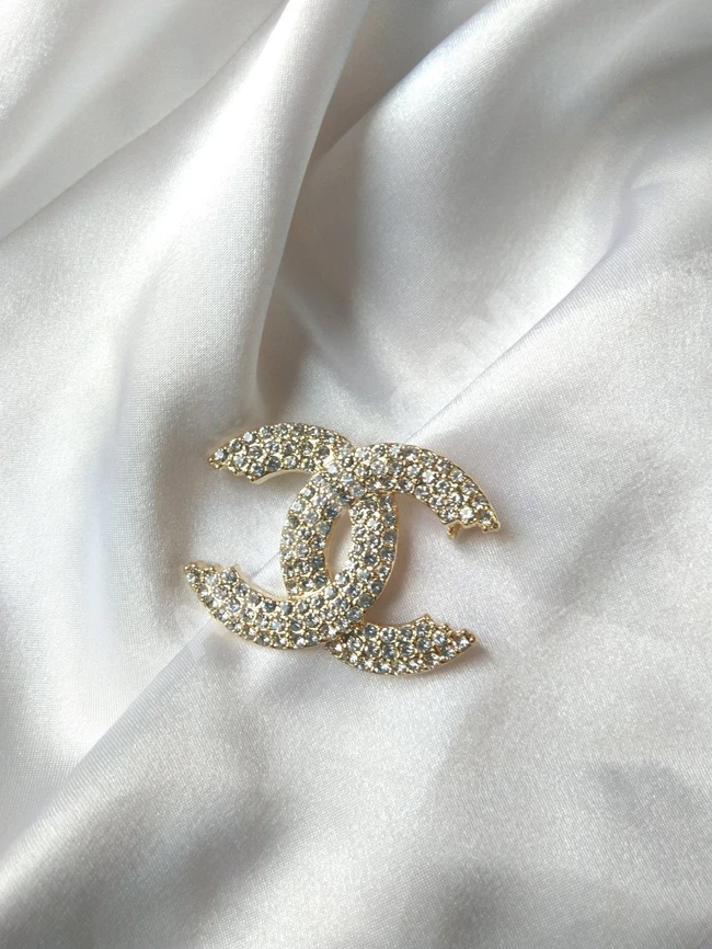 اكسسوار نسائي للملابس 