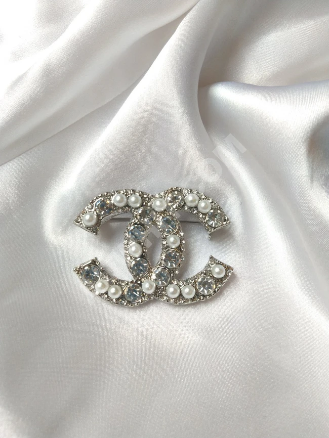 اكسسوار البسة نسائي 