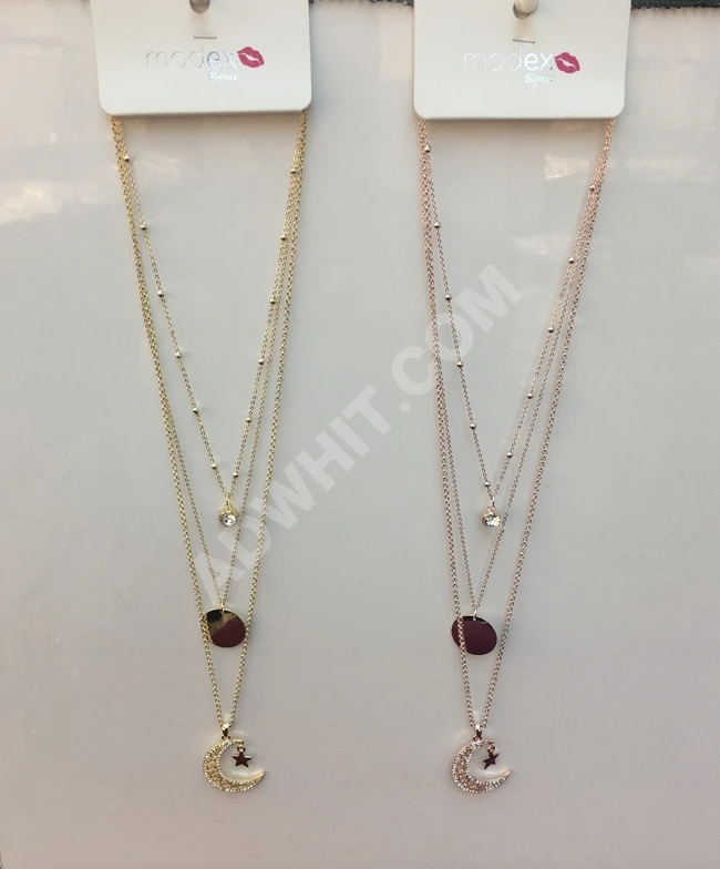 سلاسل نسائية ناعمة