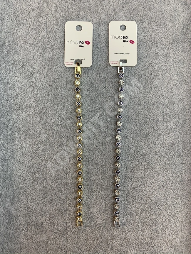 اكسسوارات نسائية ناعمة 