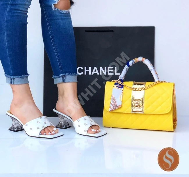 طقم حذاء سبور مع حقيبة 