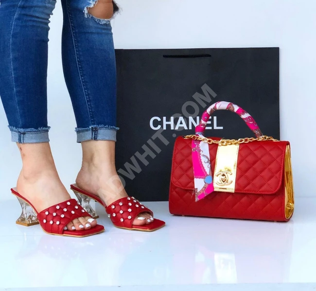 طقم حذاء سبور مع حقيبة 