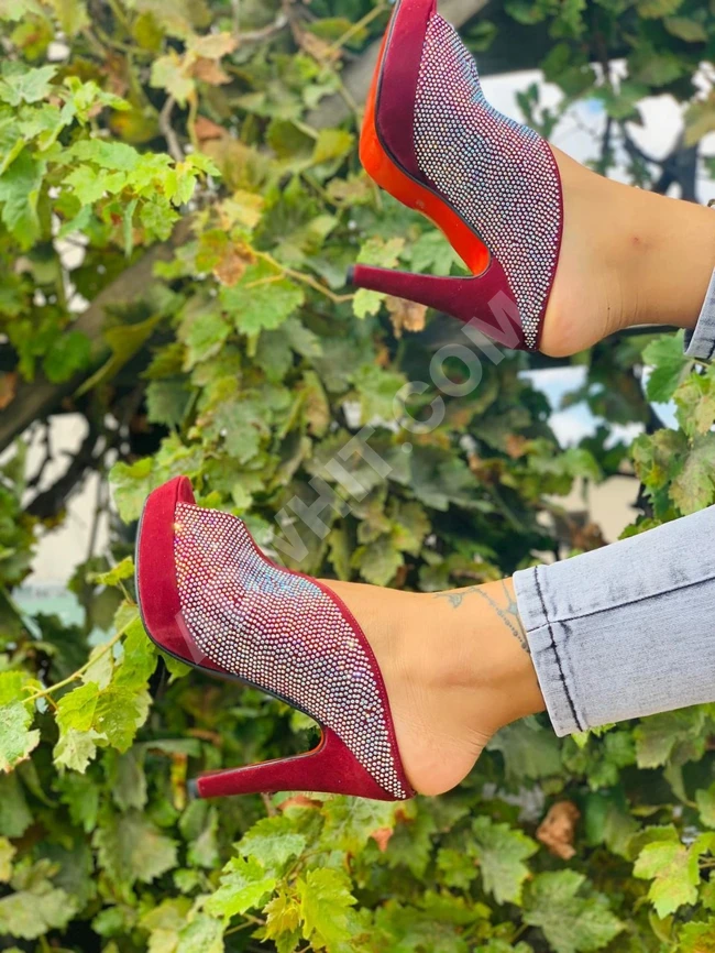 حذاء سبور نسائي 