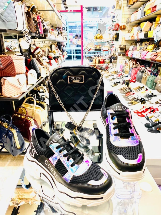 طقم حذاء سبور مع حقيبة 