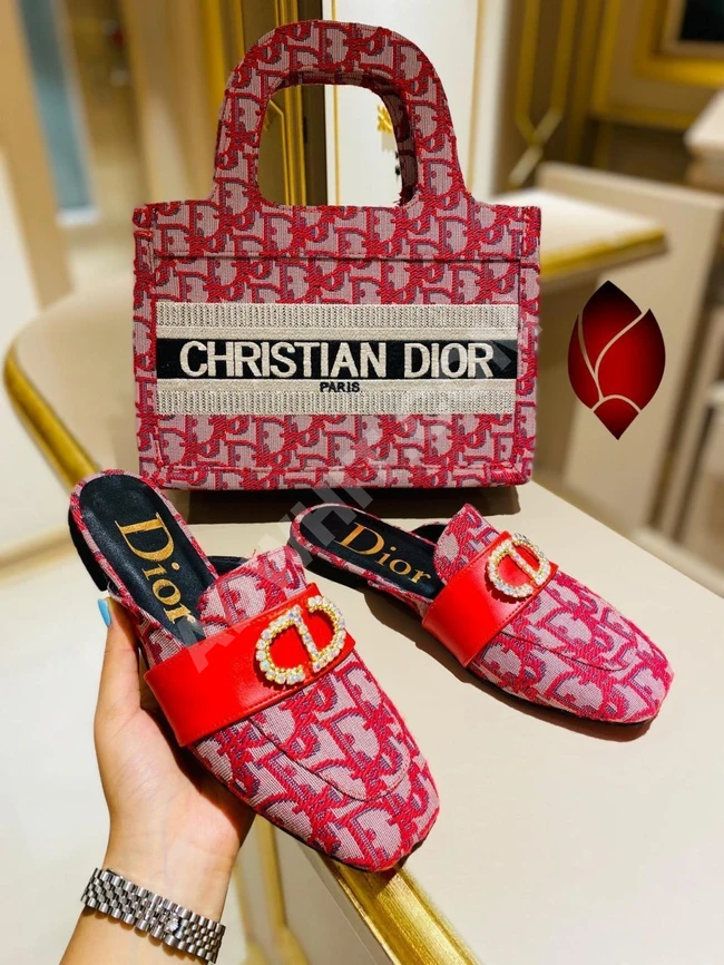 طقم حذاء سبور مع حقيبة نسائي