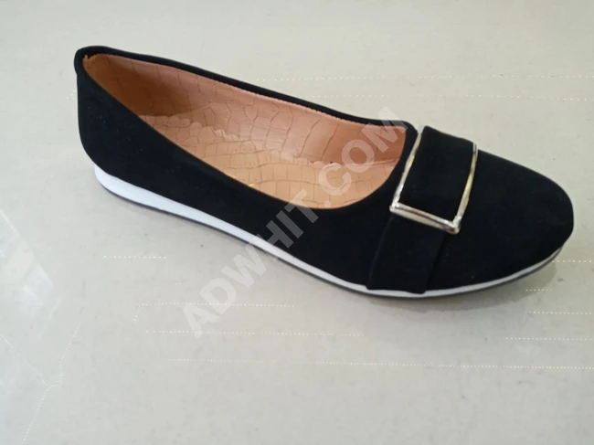 حذاء سبور نسائي 