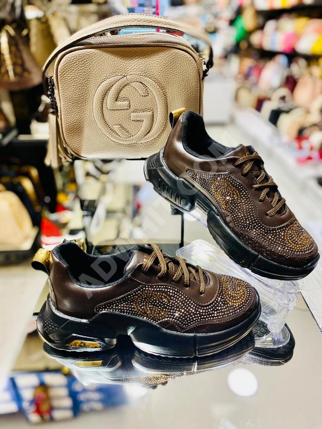 طقم حذاء سبور مع حقيبة نسائي