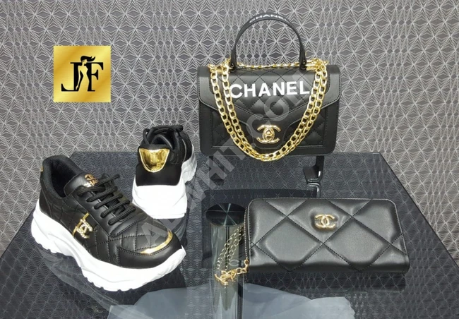 حذاء سبور نسائي مع حقيبة 