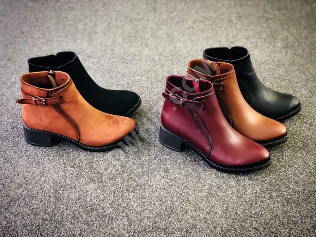 حذاء نسائي شتوي 