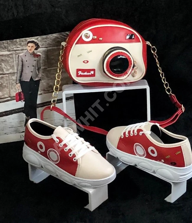 طقم حذاء سبور نسائي مع حقيبة