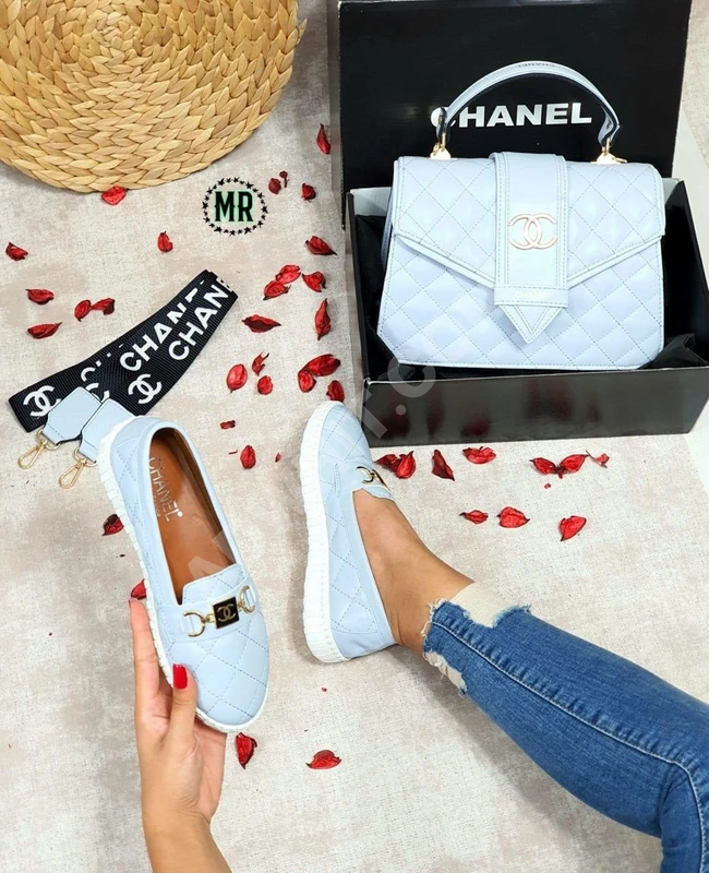 حذاء سبور نسائي 