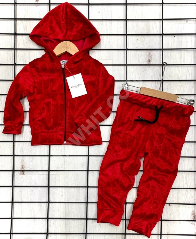 بيجاما مخمل بناتي