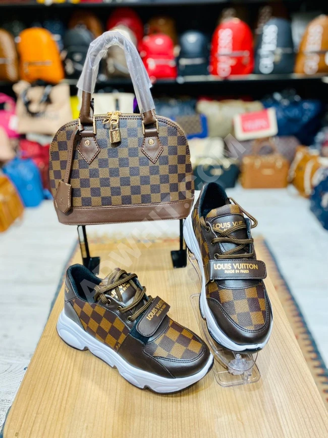 حذاء سبور رجالي مع حقيبة 