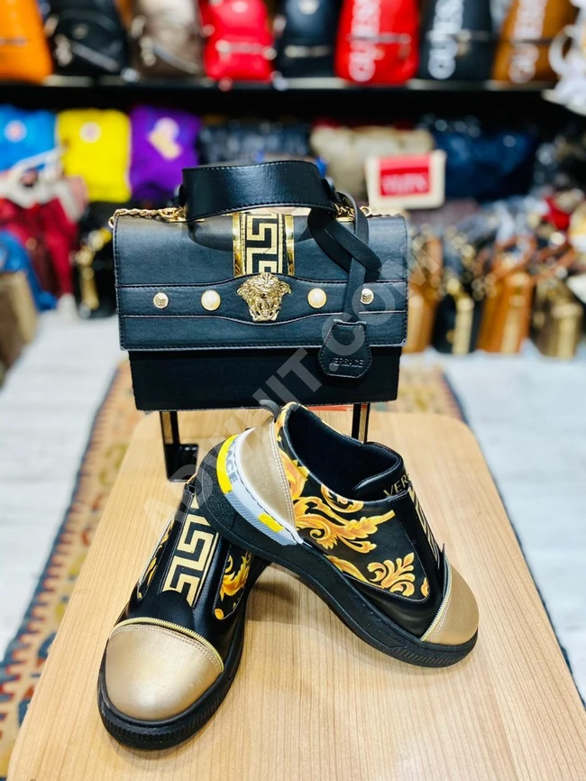 طقم حذاء سبور مع حقيبة 