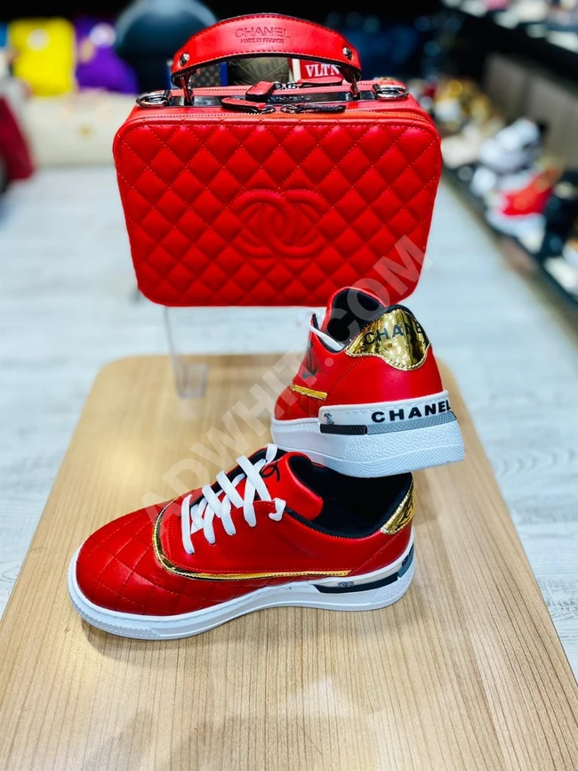 طقم حذاء سبور مع حقيبة نسائي 