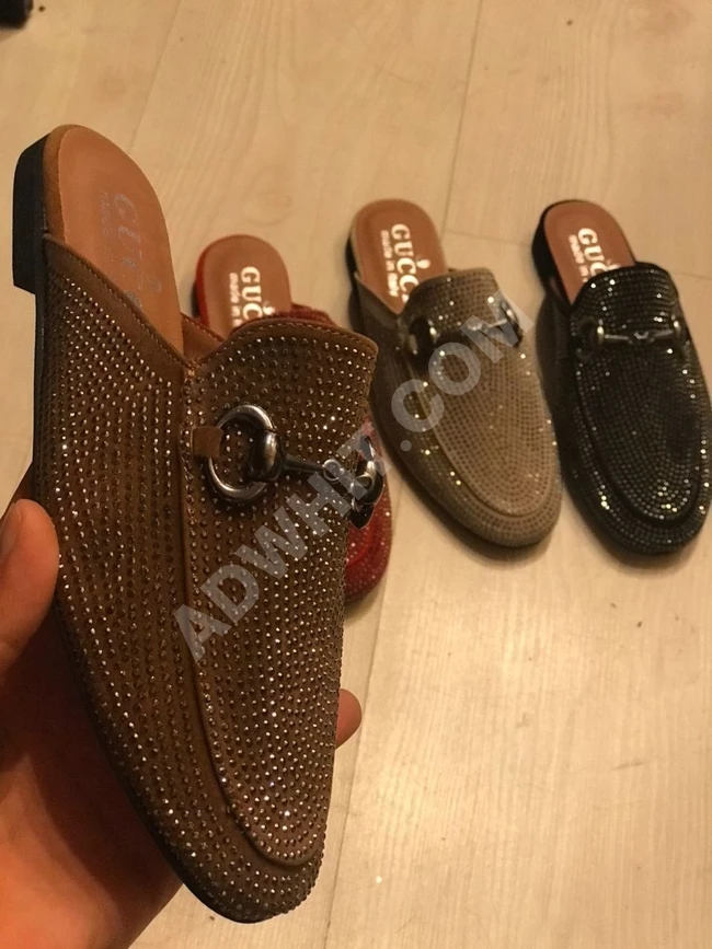 حذاء سبور نسائي 