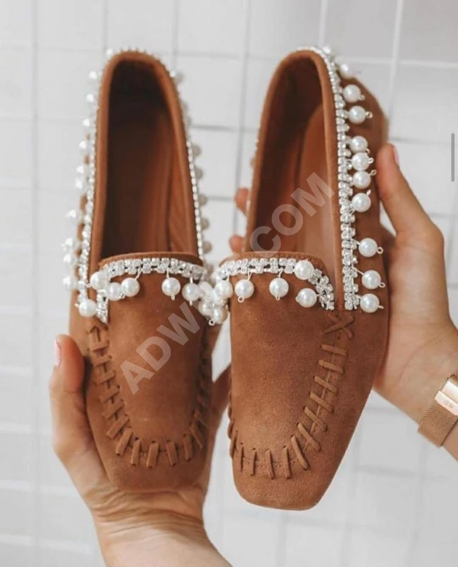 حذاء سبور نسائي 