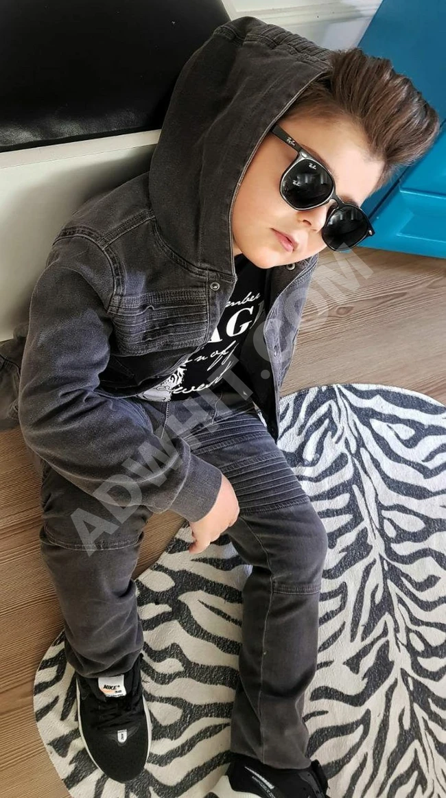 طقم ولادي ثلاث قطع 