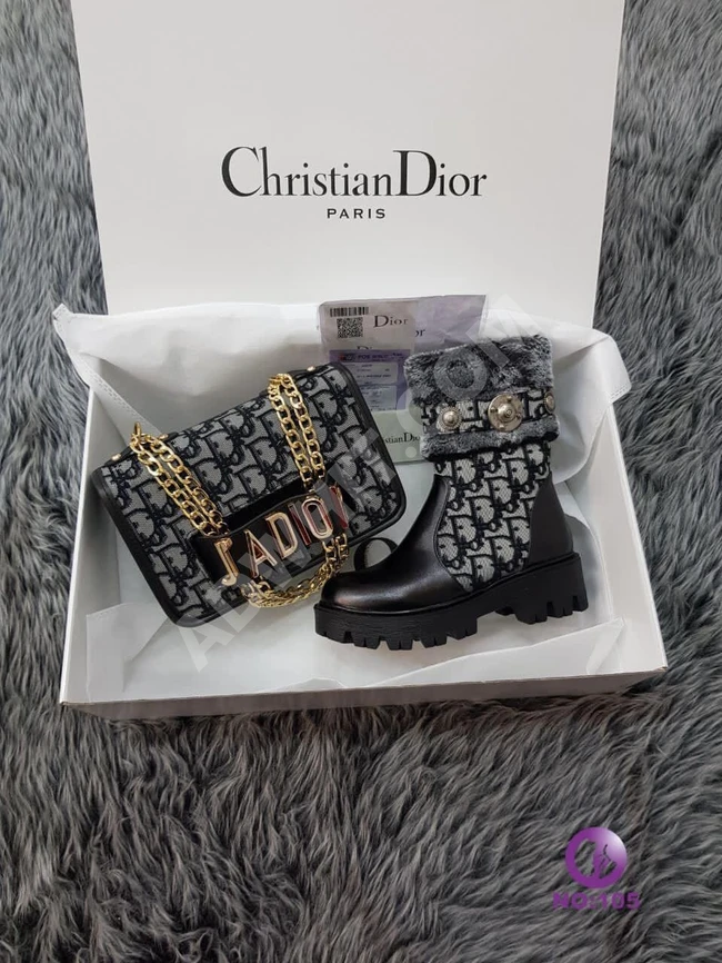 طقم حذاء مع حقيبة نسائي 