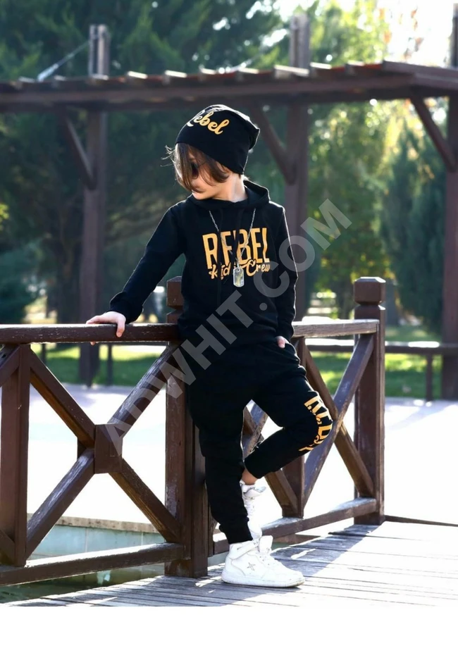 طقم ولادي اربع قطع