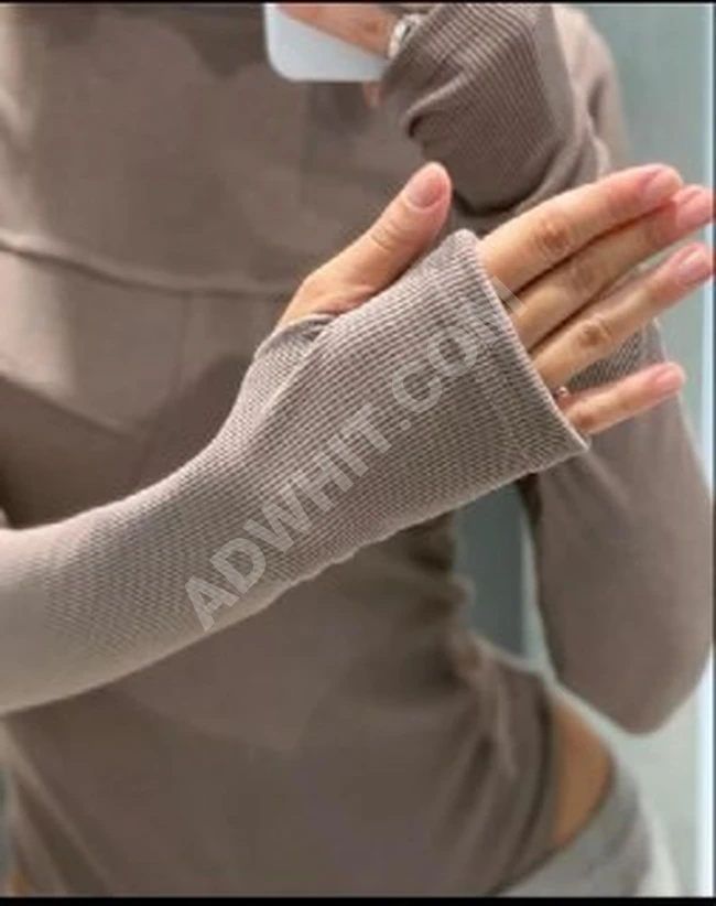 بلوزة نسائية