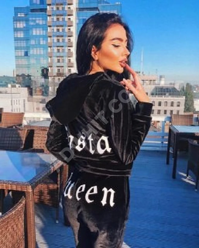 بيجامة نسائي