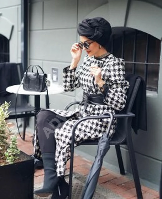 جاكيت نسائي طويل