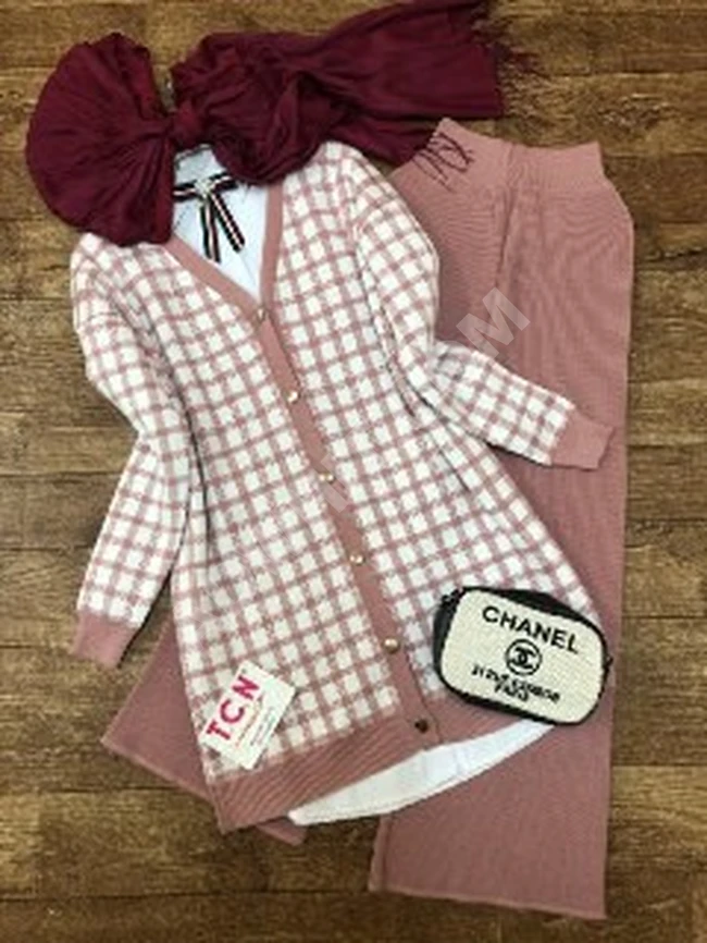 بيجامة نسائية