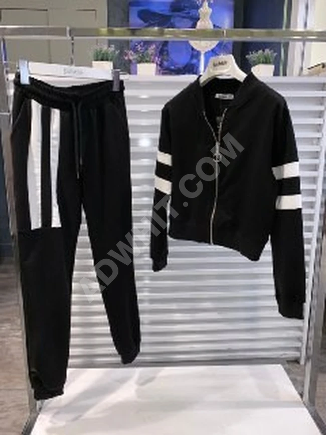 بيجامة نسائي