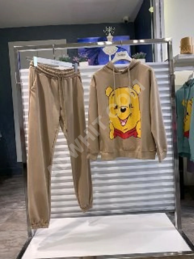 بيجامة نسائي