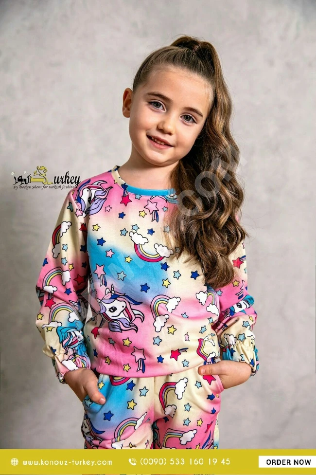 بيجامة بناتية