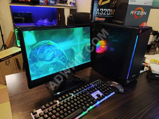 كمبيوتر PC جيمر لألعاب الاونلاين وتسجيل فيديوهات للبث المباشر