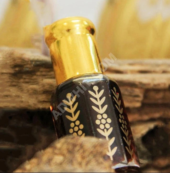 صابون عطر العود.