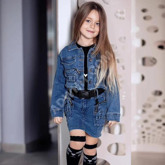 طقم بناتي خمس قطع