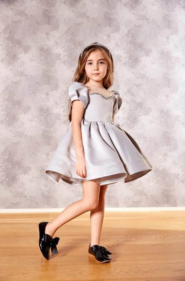 فستان بناتي 