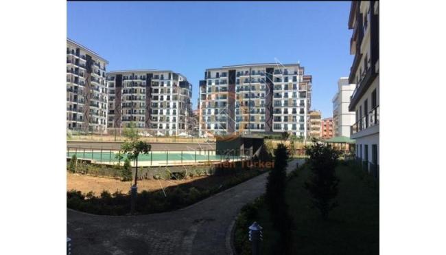 شقة بناء حديث مع منطقة سبا و شرفة في اسطنبول بنديك 