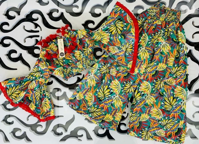 طقم بناتي قطعتين