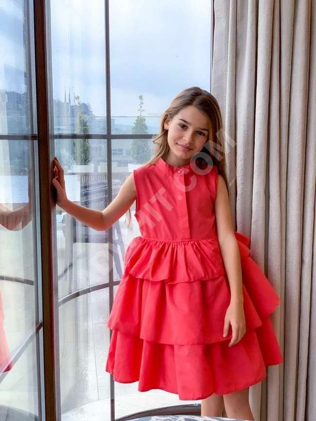 فستان بناتي بألوان مختلفة