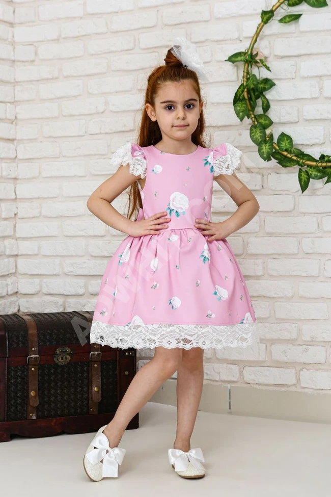 فستان بناتي كيووت قصير