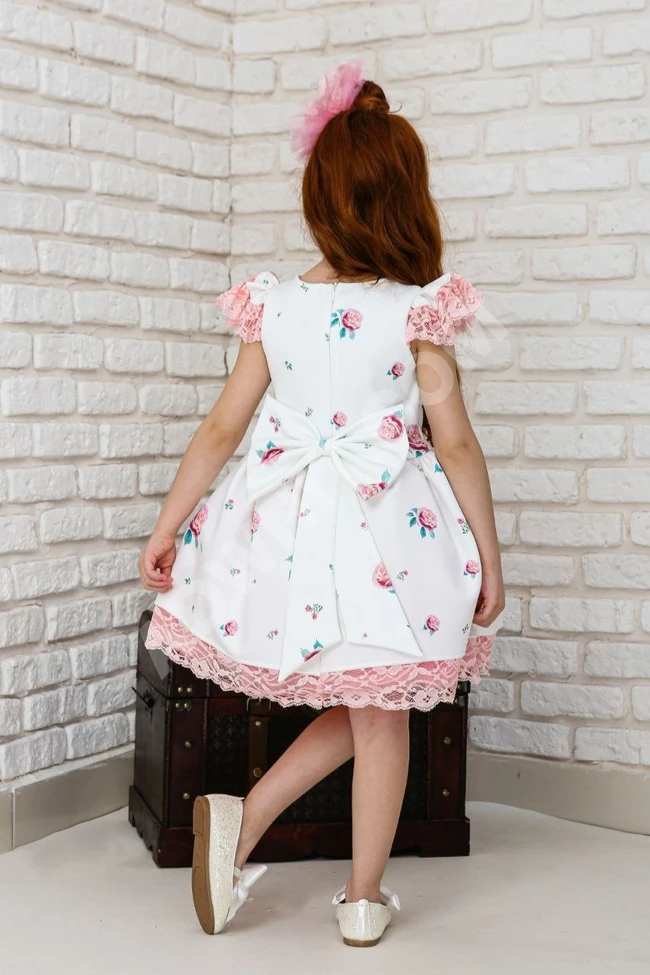 فستان بناتي كيووت قصير